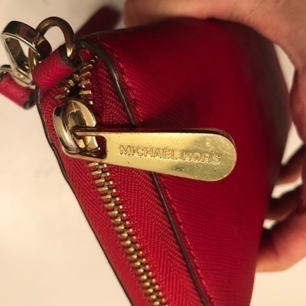 Michael kors red leather wristlet wallet clutch - Picture 12 of 12